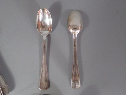 Partie de ménagère en métal argenté(84),...
