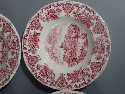 ENOCH WEDGWOOD. Partie de service de table...