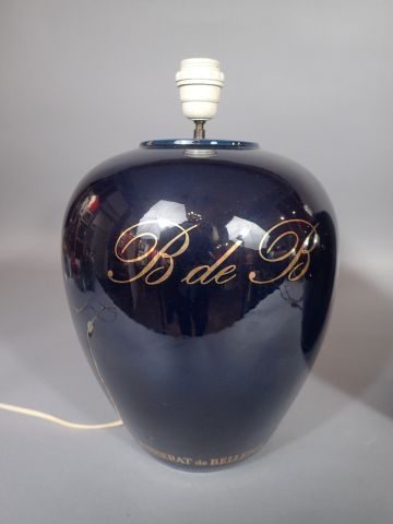 [CHAMPAGNE] Paire de lampes publicitaires...