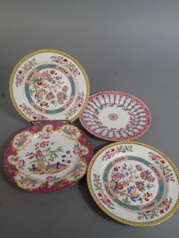 Minton et porcelaine anglaise. Assiettes...