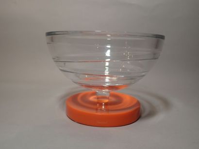 BACCARAT. Coupe en cristal, modèle Hypnos,...