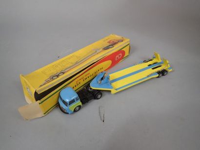 Lot de 3 véhicules miniatures : MATCHBOX...