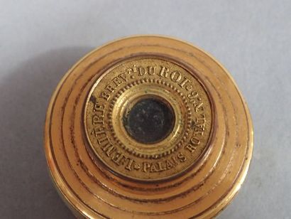 *Petite lunette de théâtre monoculaire à...