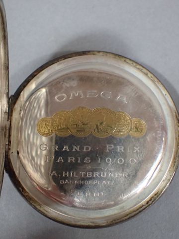 *OMEGA, montre de gousset en argent, cadran...