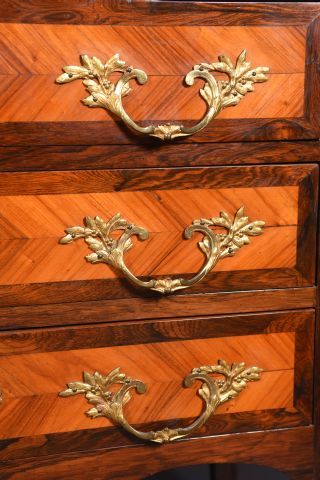 Commode en bois de violette et amarante en...
