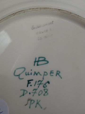 HB HENRIOT QUIMPER, lot de 3 assiettes perlées...