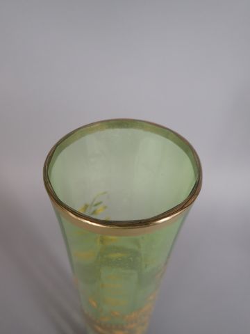 MOSER à Karlsab, vase soliflore en verre...