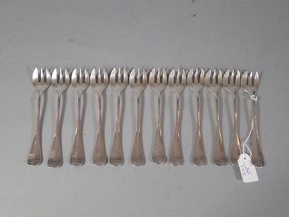 BOULENGER, 12 fourchettes à huitre 13,5 cm....