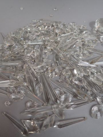 Ensemble de pampilles en verre en vrac