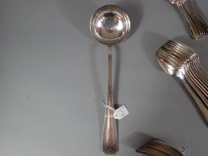 Partie de ménagère en métal argenté(84),...