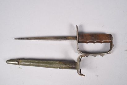 US. Poignard Trench Knife 1917. Poignée en...