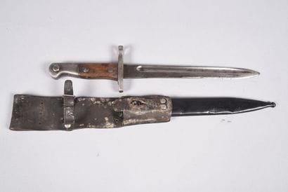 Turquie. Baïonnette système Mauser. Pommeau...
