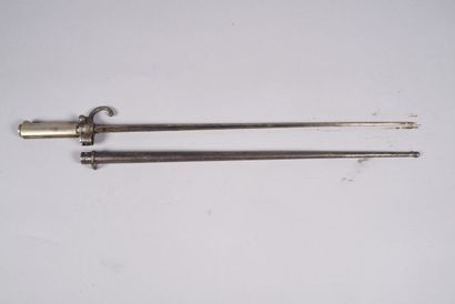 France. Baïonnette modèle 1886, 1er type...