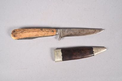 Couteau allemand de type chasse à poignée...
