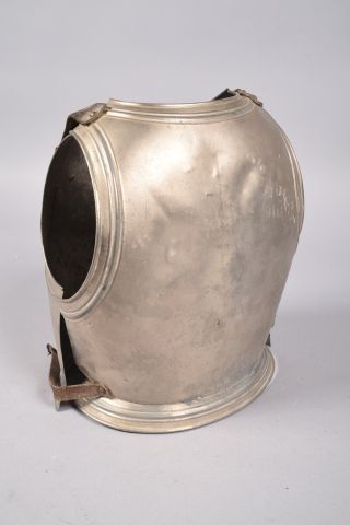 Panoplie d’enfant : costume de cavalier comprenant...