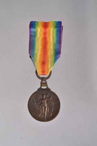 Grèce. Médaille interalliée, signée Henry...