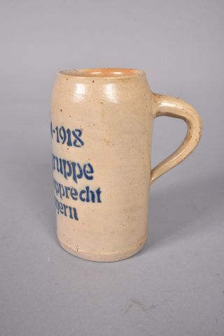 Chope en grès d’un litre avec l’inscription...