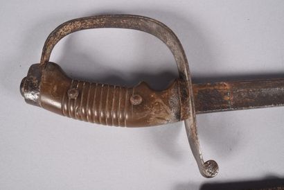 Sabre prussien de complément d'une des multiples...
