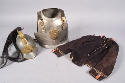 Panoplie d’enfant : costume de cavalier comprenant...