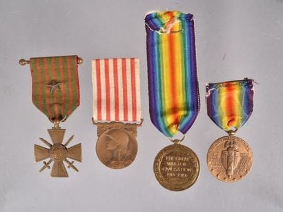 Médaille interalliée. Ensemble de 2 médailles...