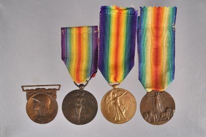 Médaille interalliée. Ensemble de 3 médailles...