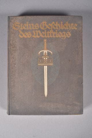 Deux livres : « Welkriegs » en langue allemande...