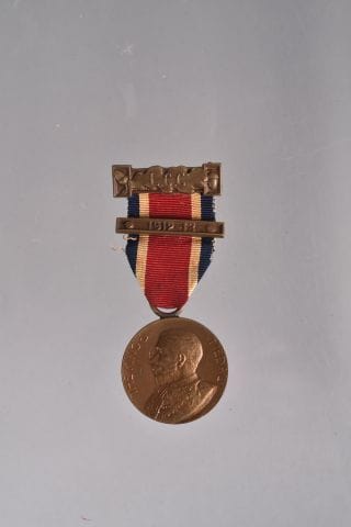 Royaume-Uni. Médaille dite «King’s Medal»...