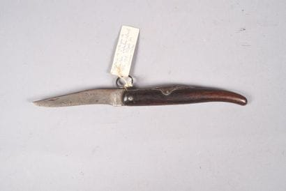 France. Couteau pliant Besset, avec manche...