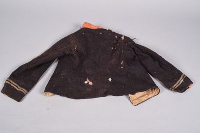 Panoplie d’enfant : costume de cavalier comprenant...