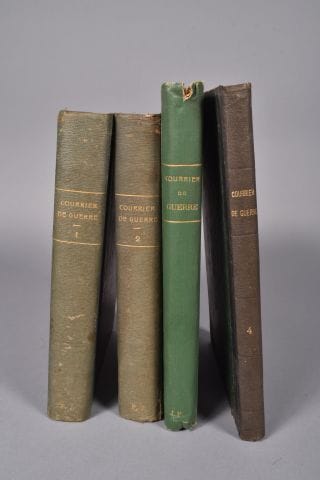 COURRIER de GUERRE. 4 volumes reliés du journal...