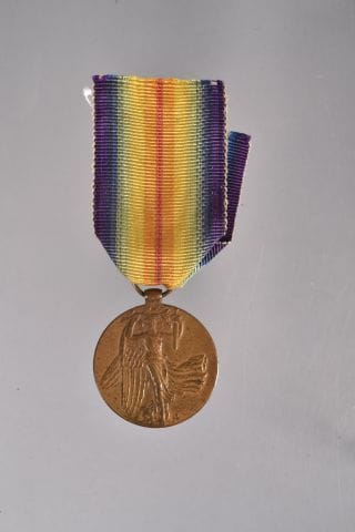 Tchécoslovaquie. Médaille interalliée, signée...