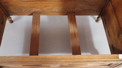 Petit lit de poupée en chêne H63,5 x 68 x...