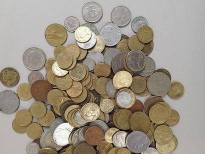 Ensemble de pièces démonétisées France et...