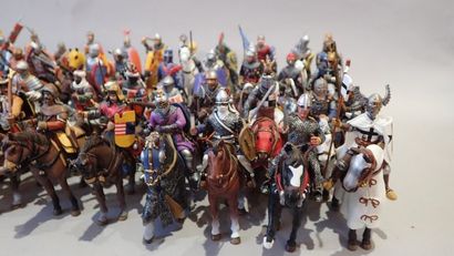 ALTAYA. Ensemble de 47 figurines en plomb...