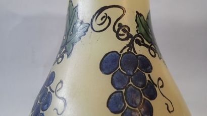 LEGRAS François-Théodore (1839-1916), Vase...