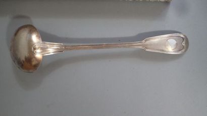 ALFENIDE pour CHRISTOFLE, ménagère au filet...