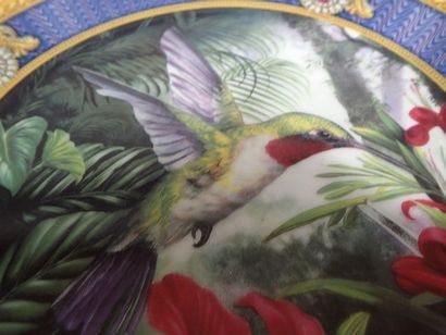 ROYAL DOULTON. Ensemble de 13 assiettes en...