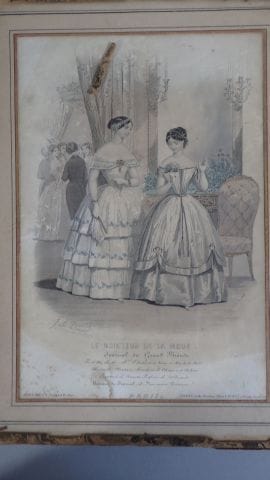 Ensemble de quatre gravures de mode du XIXème...