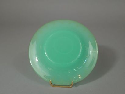 Service de nuit en opaline savonneuse verte...
