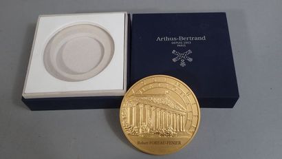 Ensemble de médailles de table : médaille...