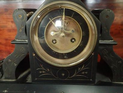 Pendule parisienne squelette, les heures...