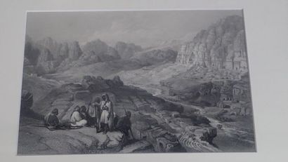 Ensemble de trois gravures en noir : 