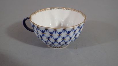 Manufacture impérial de St Pétersbourg. Tasse...