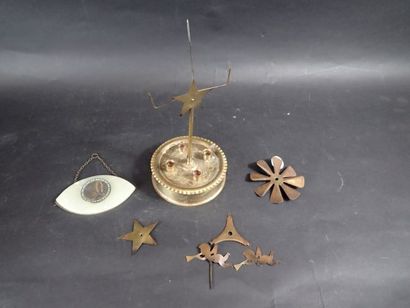 Petit lot comprenant une médaille de l'immaculée...