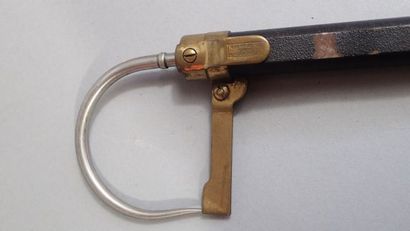 Ensemble d'éléments de pèche comprenant :...