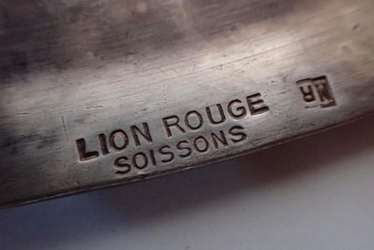 Ensemble comprenant une bannette et un plat...