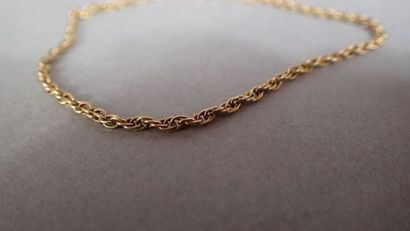 Bracelet en or jaune poinçonné tête d'aigle....
