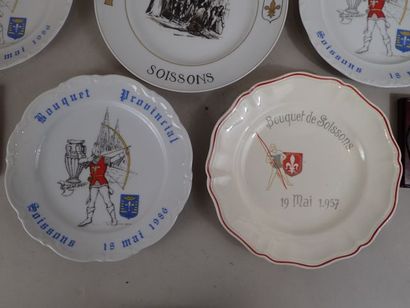 [REGIONALISME] Lot comprenant quatre assiettes...