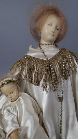 Vierge à l'enfant couronnée en cire (H :...