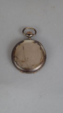 Montre de poche en argent, cadran émaillé...